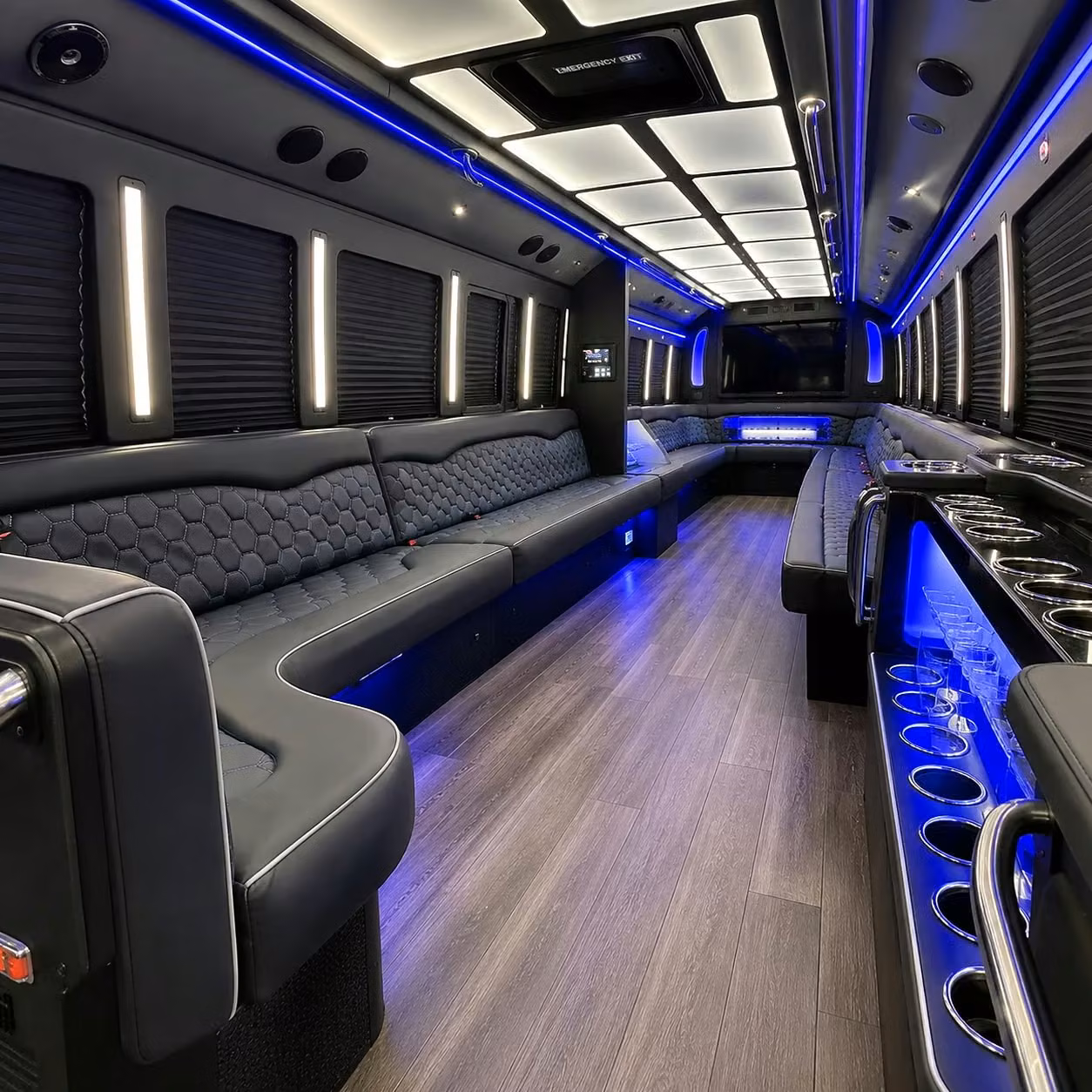 let a missouri city party bus take your group to minute maid park for an astros game
