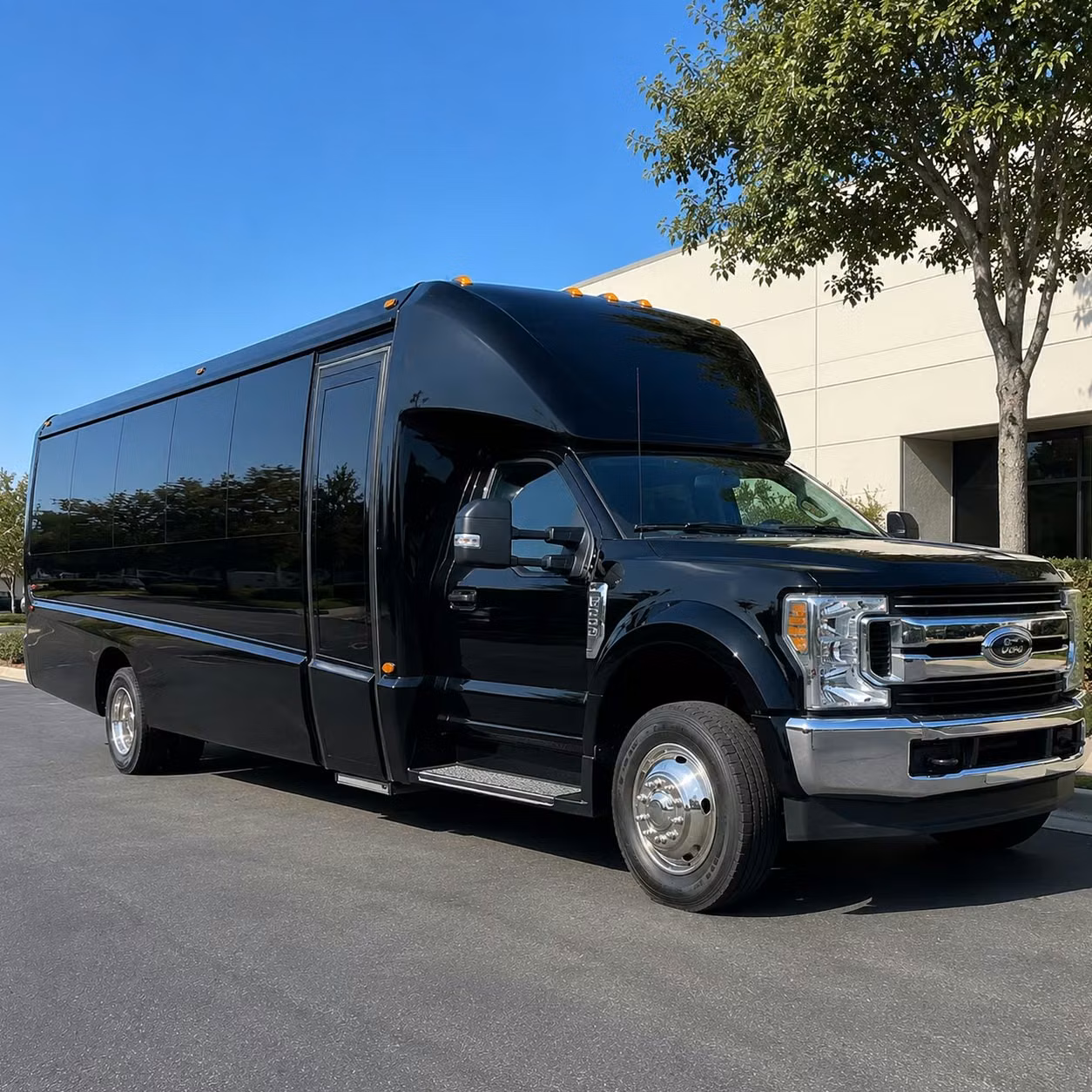missouri city 18 passenger minibus rental