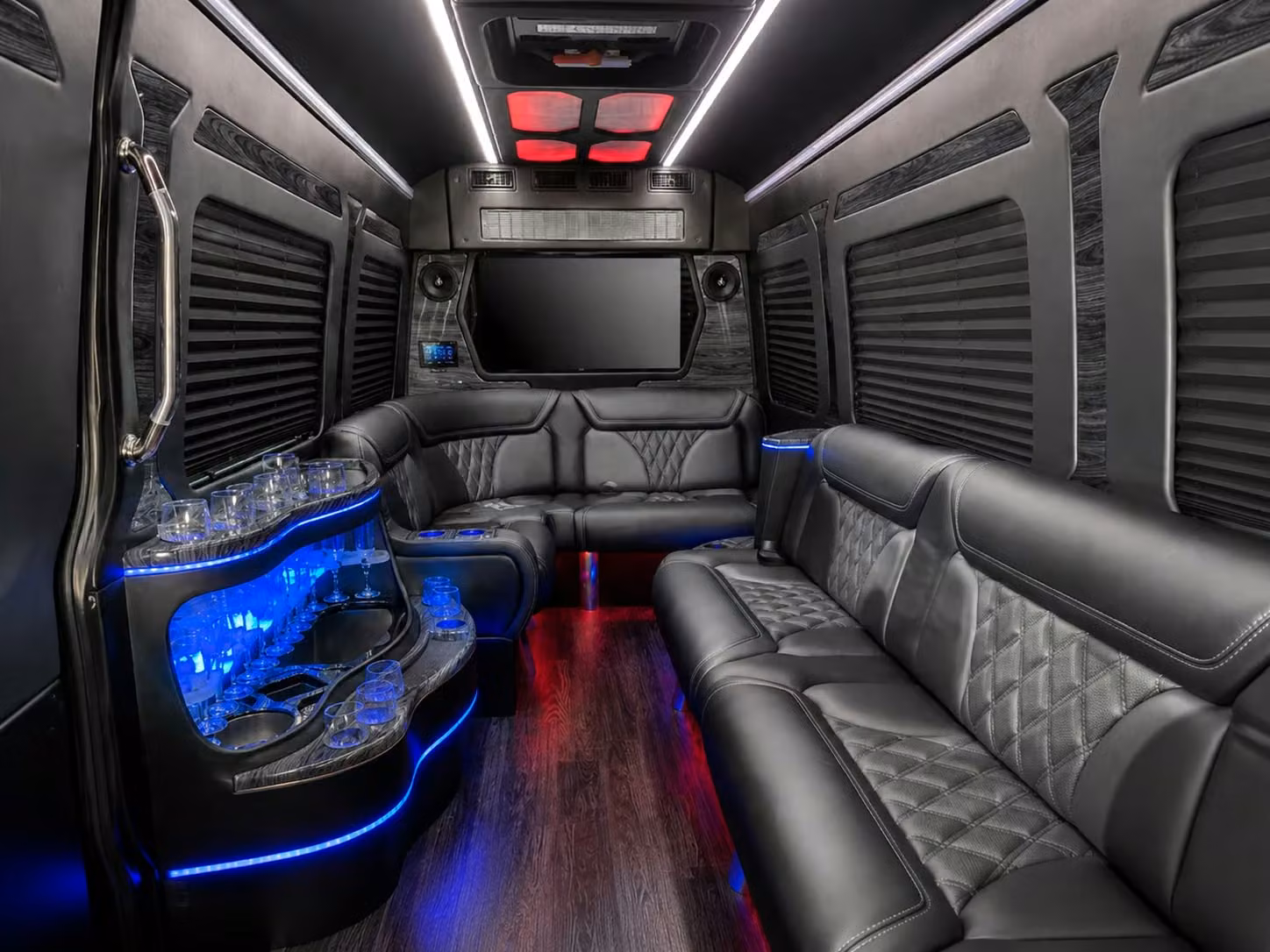 missouri city construction site and industrial workforce shuttles made simple