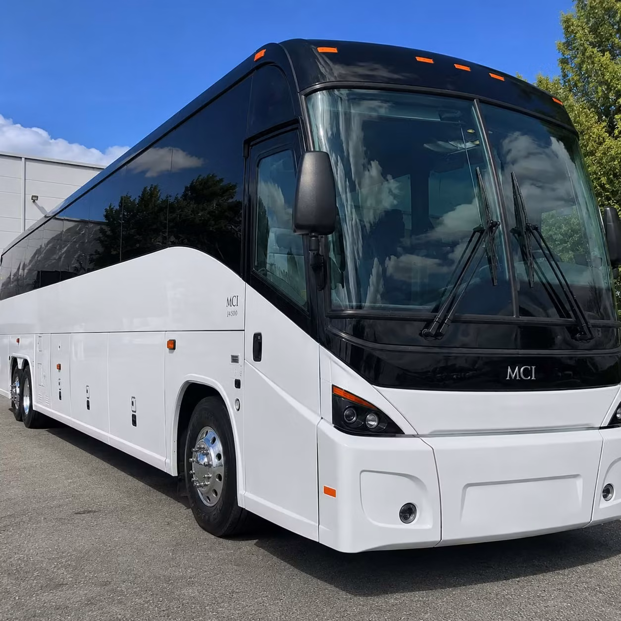 shuttle your missouri city workforce between remote parking and your campus every single day